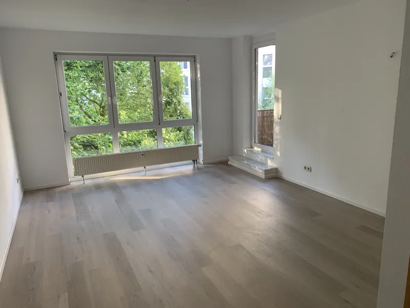 Sanierte 5-Zimmer Wohnung in Berlin-Weißensee — photo 1